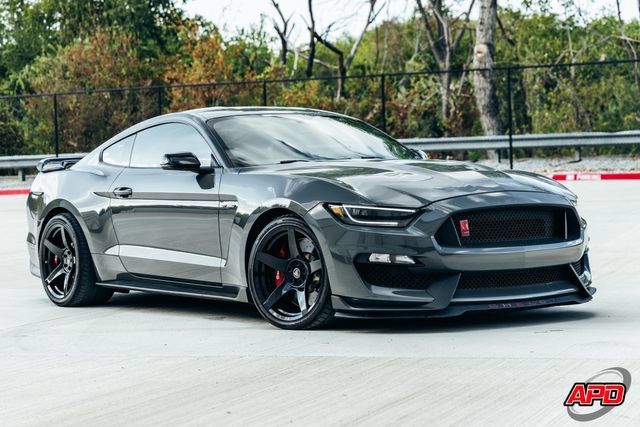 Used 2018 Ford Mustang Shelby GT350 w/ Convenience Package RWD image 7