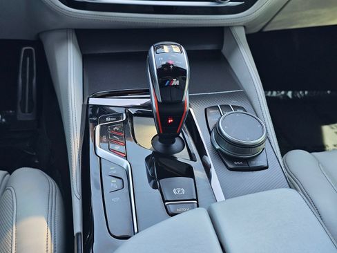 Used 2018 BMW M5 w/ Executive Package AWD/4WD image 40