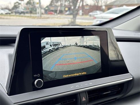 New 2026 Toyota Prius LE image 18