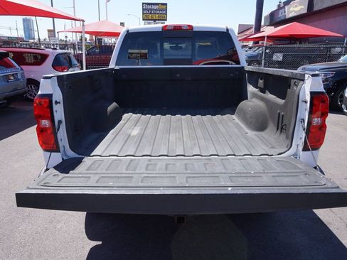 Used 2018 Chevrolet Silverado 1500 LT w/ Texas Edition image 8