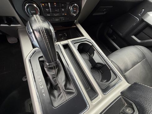 Used 2015 Ford F150 Lariat AWD/4WD image 30