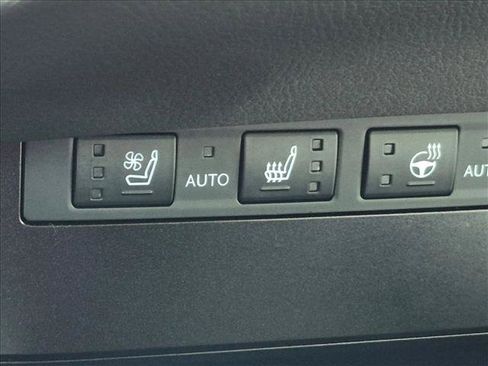 Used 2025 Lexus ES 350 w/ Premium Package FWD image 17