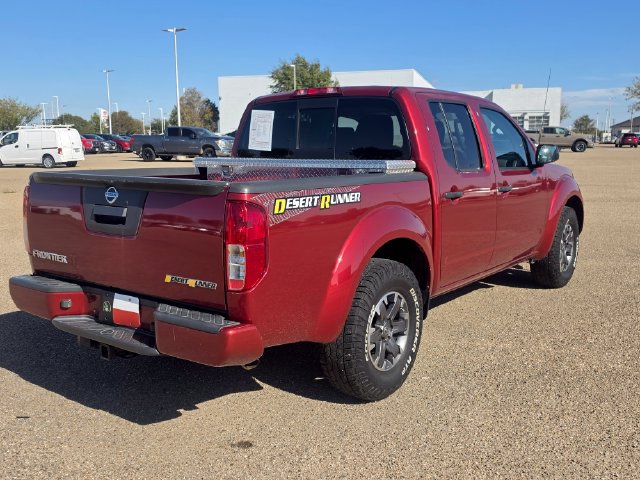 Used 2019 Nissan Frontier Desert Runner RWD image 6