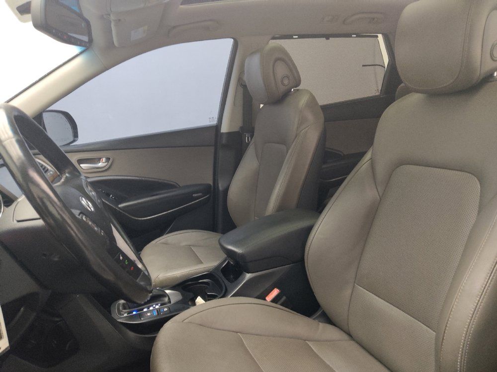 Used 2018 Hyundai Santa Fe FWD w/ Cargo Package image 17