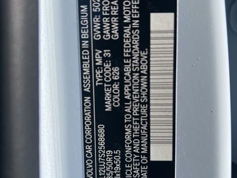 New 2025 Volvo XC40 B5 Core w/ Climate Package image 10