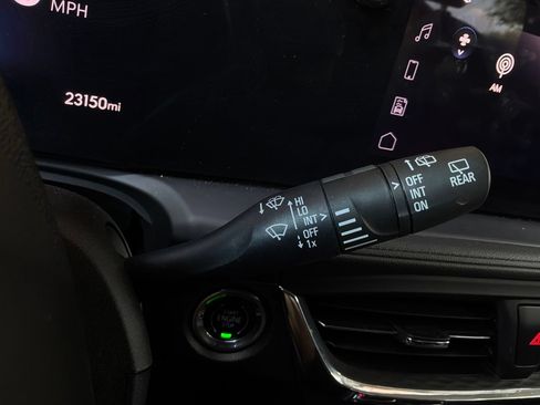 Used 2025 Buick Encore GX Preferred FWD image 34