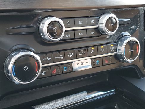 Certified 2024 Ford F250 Lariat AWD/4WD image 26