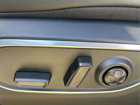 New 2026 Jeep Grand Wagoneer Limited AWD/4WD image 26