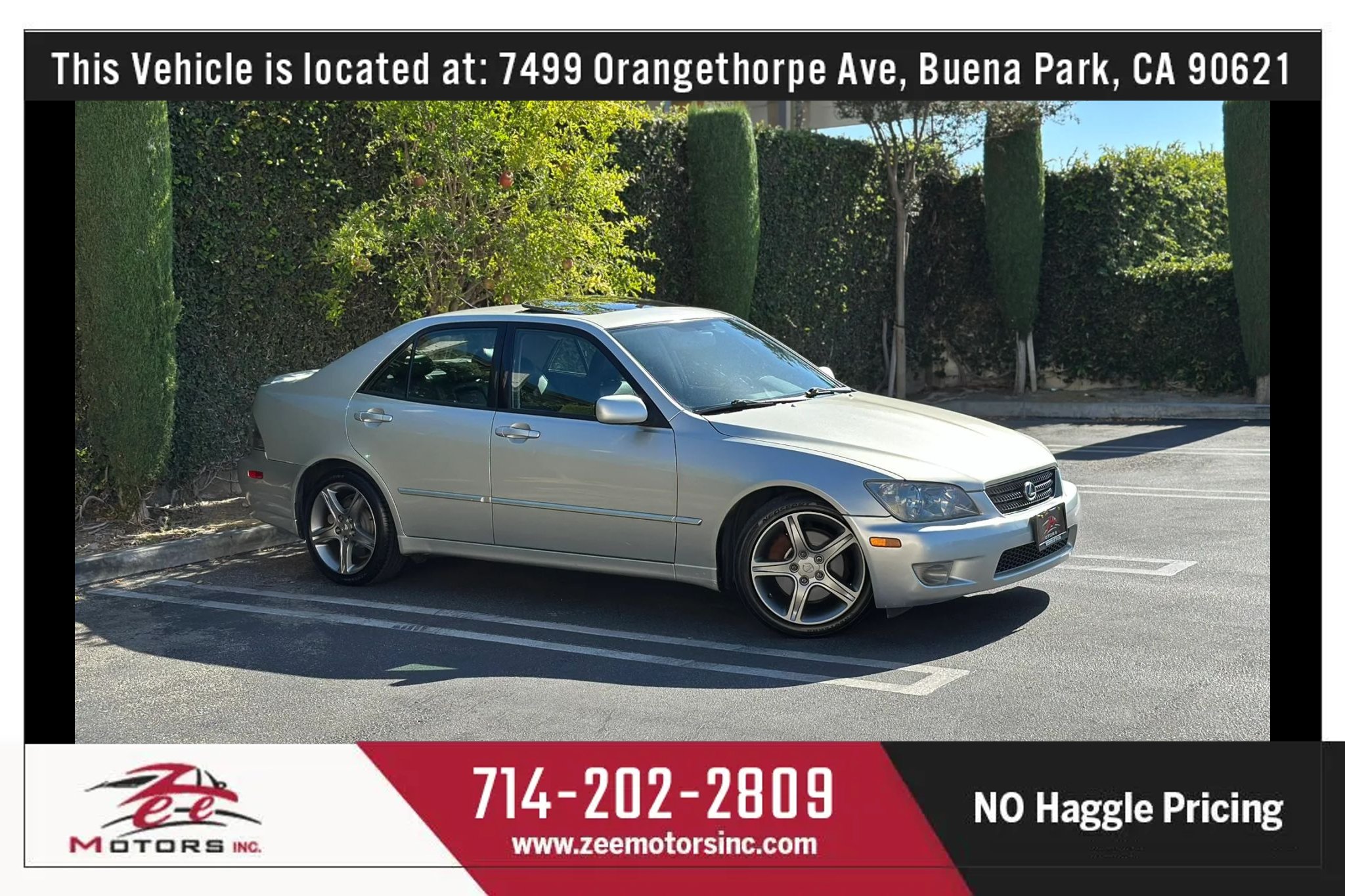 Used 2004 Lexus IS 300 w/ Pwr & Leather Pkg RWD image 2