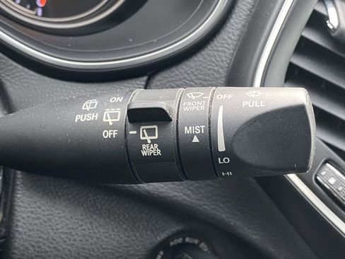 Used 2019 Jeep Cherokee Latitude w/ Popular Appearance Group image 22