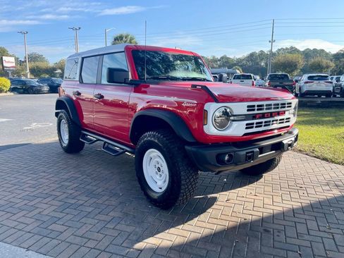 Used 2024 Ford Bronco Heritage Edition image 8