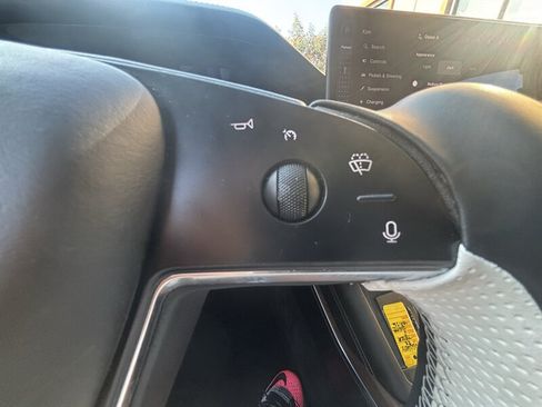 Used 2022 Tesla Model S AWD/4WD image 21