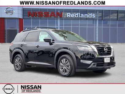 New 2025 Nissan Pathfinder SV