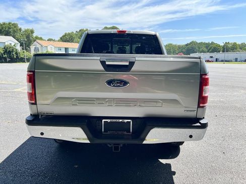 Used 2020 Ford F150 XLT w/ Equipment Group 302A Luxury AWD/4WD image 4