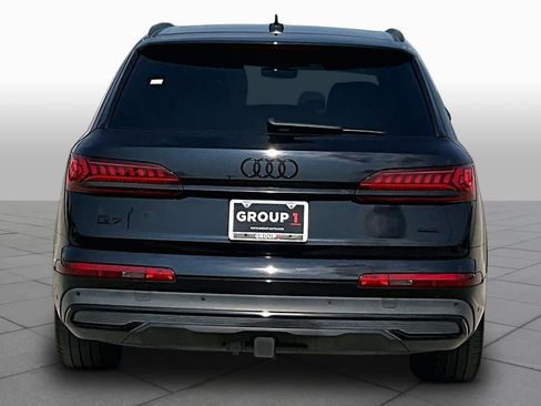 Used 2020 Audi Q7 3.0T Prestige w/ Prestige Package AWD/4WD image 4