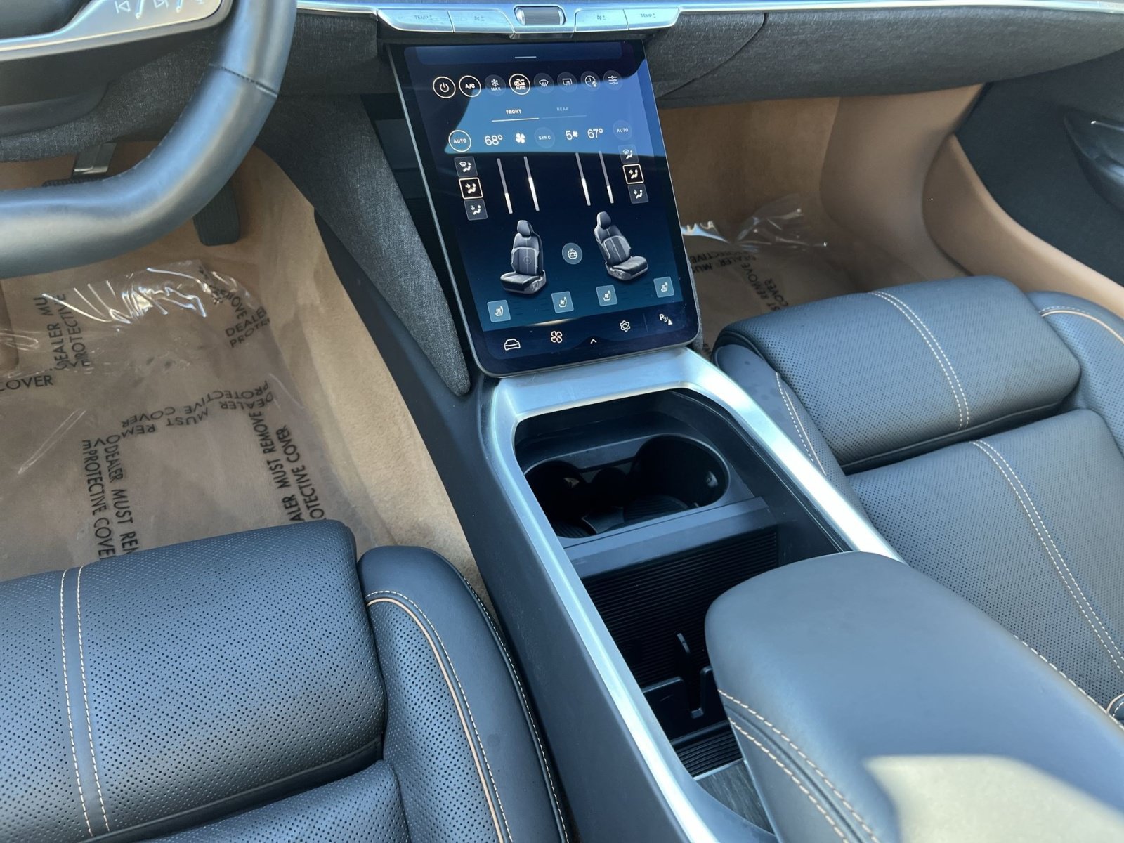 Used 2024 Lucid Air Grand Touring AWD/4WD image 23