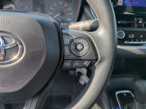 Used 2024 Toyota Corolla LE FWD image 15