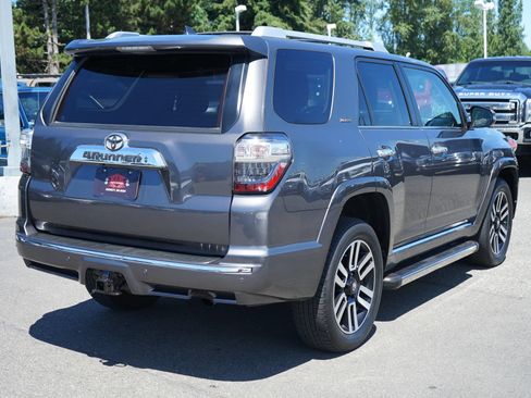 Used 2015 Toyota 4Runner Limited AWD/4WD image 5
