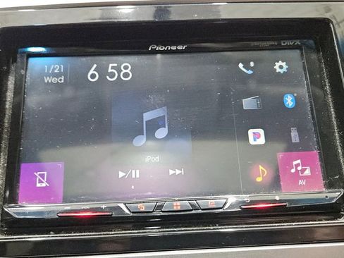 Used 2015 Subaru Legacy 2.5i Limited image 31