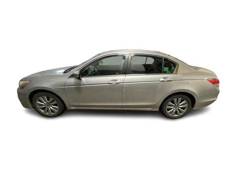 Used 2011 Honda Accord EX-L image 2