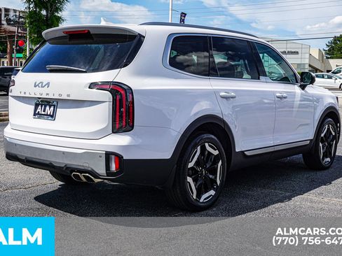 Used 2024 Kia Telluride EX FWD image 7