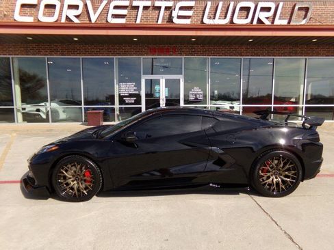 Used 2021 Chevrolet Corvette 3LT Z51 Coupe w/ Z51 Performance Package image 9