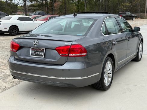 Used 2013 Volkswagen Passat 2.5 SEL Premium image 7
