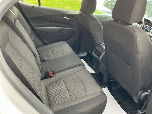 Used 2020 Chevrolet Equinox LT AWD/4WD image 21