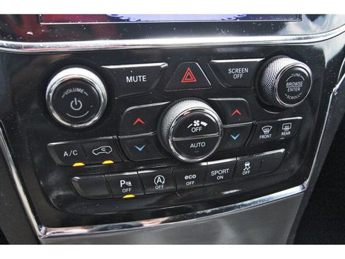 Used 2021 Jeep Grand Cherokee Limited AWD/4WD image 27