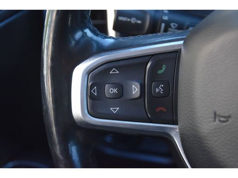 Used 2019 RAM 1500 Laramie image 35