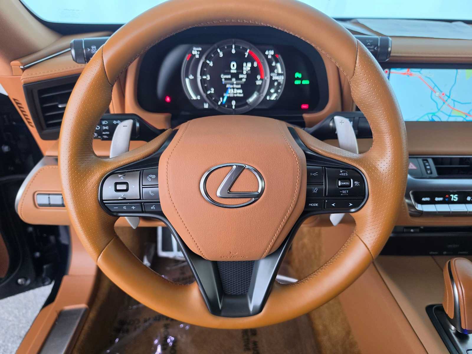 Used 2018 Lexus LC 500 Coupe w/ Sport Package RWD image 19