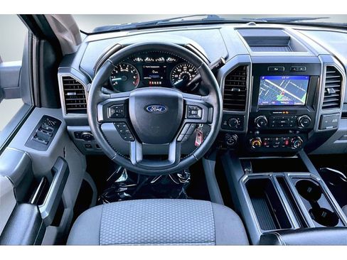 Used 2020 Ford F150 XLT w/ Equipment Group 302A Luxury image 9