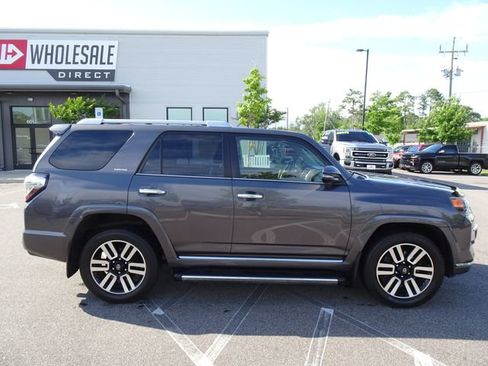 Used 2016 Toyota 4Runner Limited AWD/4WD image 3