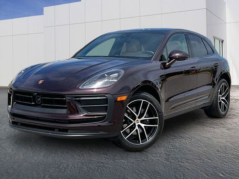 Used 2025 Porsche Macan AWD/4WD image 1