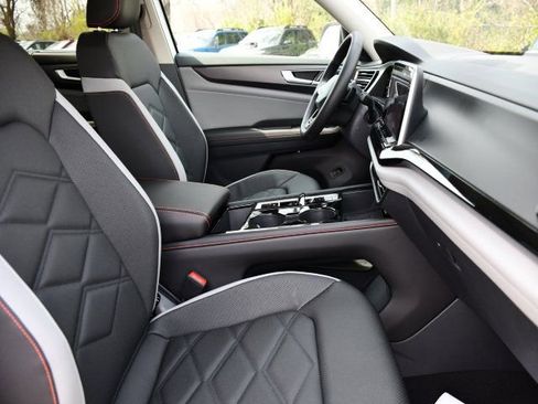 New 2026 Volkswagen Atlas Peak Edition image 31