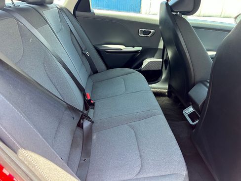 Used 2025 Kia K4 FWD image 24