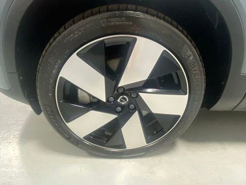 Used 2023 Volvo C40 P8 Recharge Ultimate AWD/4WD image 5