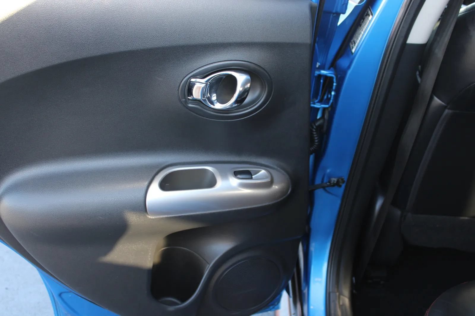 Used 2011 Nissan Juke SL w/ Sport Pkg AWD/4WD image 29