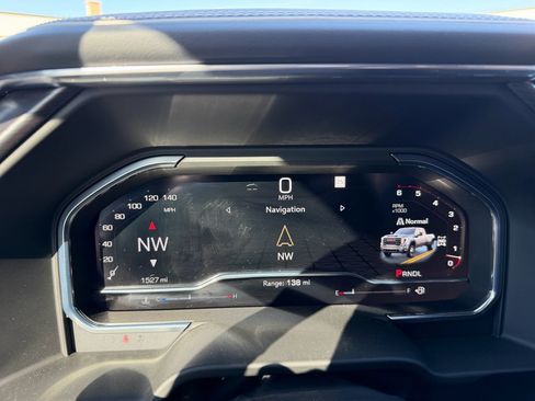 Used 2025 GMC Sierra 3500 Denali Ultimate image 28