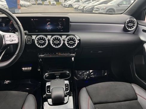 Used 2020 Mercedes-Benz A 220 w/ AMG Line image 15