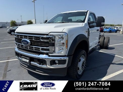 New 2025 Ford F550 4x4 Regular Cab Super Duty image 3