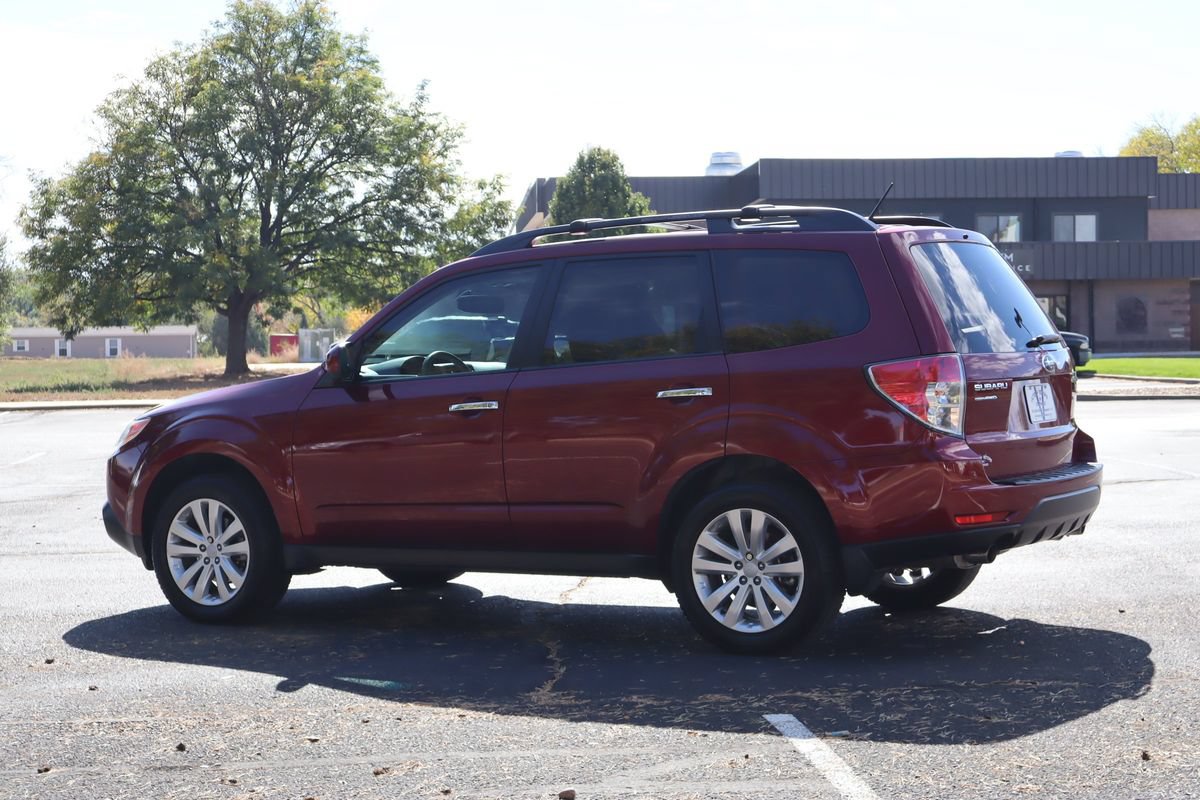 Used 2013 Subaru Forester 2.5X Limited AWD/4WD image 8