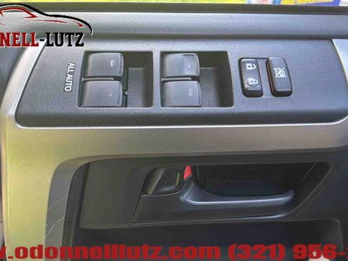Used 2013 Toyota 4Runner SR5 RWD image 12