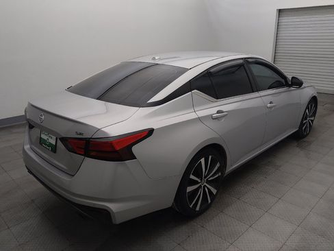 Used 2021 Nissan Altima 2.5 SR FWD image 9