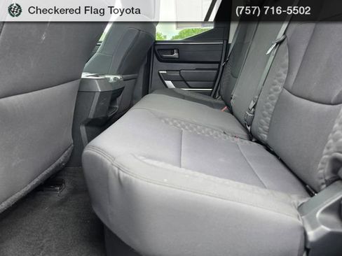Used 2022 Toyota Tundra SR5 w/ SR5 Convenience Package AWD/4WD image 21