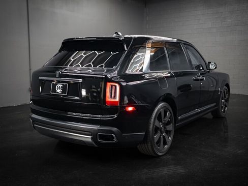 Used 2020 Rolls-Royce Cullinan AWD/4WD image 8