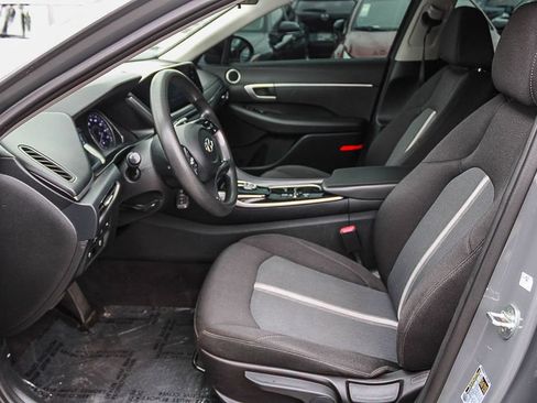 Used 2022 Hyundai Sonata SE FWD image 16