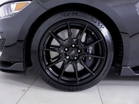 Used 2020 Ford Mustang Shelby GT350 w/ Technology Package RWD image 26