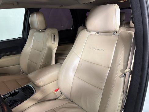 Used 2018 Dodge Durango Citadel w/ Technology Group RWD image 13
