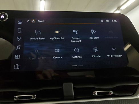 New 2026 Chevrolet Equinox LT w/ Convenience Package II FWD image 16